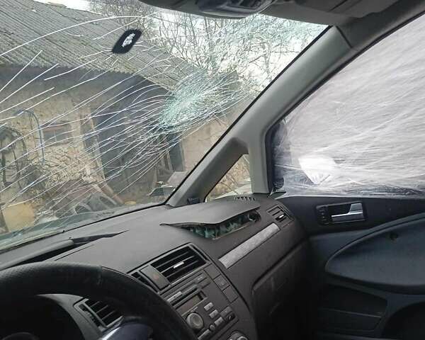 Сірий Форд Сі-Макс, об'ємом двигуна 1.8 л та пробігом 220 тис. км за 2500 $, фото 2 на Automoto.ua