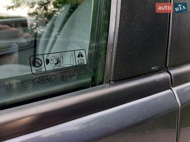 Сірий Форд Сі-Макс, об'ємом двигуна 1.6 л та пробігом 223 тис. км за 4700 $, фото 3 на Automoto.ua