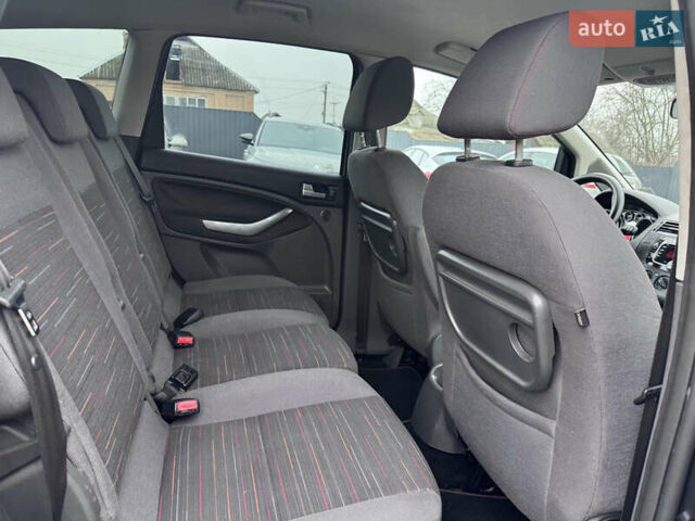 Серый Форд Си-Макс, объемом двигателя 1.8 л и пробегом 201 тыс. км за 6350 $, фото 24 на Automoto.ua