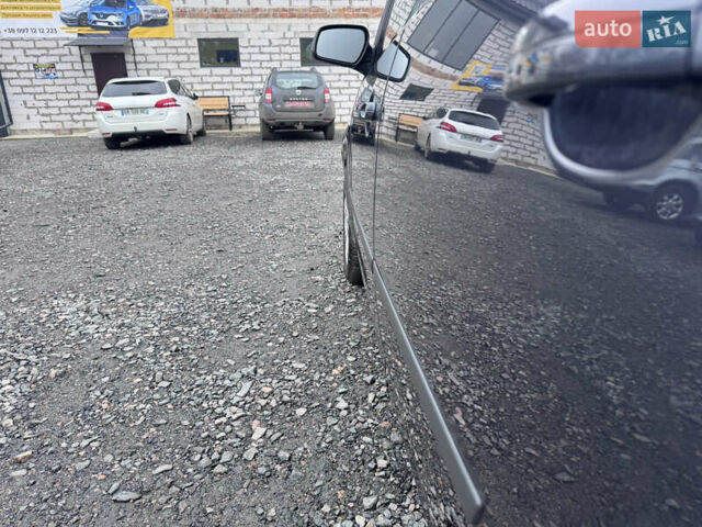 Серый Форд Си-Макс, объемом двигателя 1.8 л и пробегом 201 тыс. км за 6350 $, фото 20 на Automoto.ua