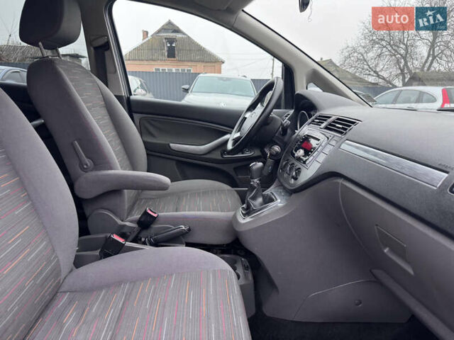 Серый Форд Си-Макс, объемом двигателя 1.8 л и пробегом 201 тыс. км за 6350 $, фото 28 на Automoto.ua