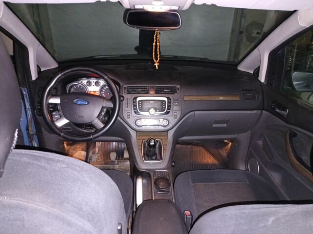 Серый Форд Си-Макс, объемом двигателя 0 л и пробегом 217 тыс. км за 6100 $, фото 6 на Automoto.ua