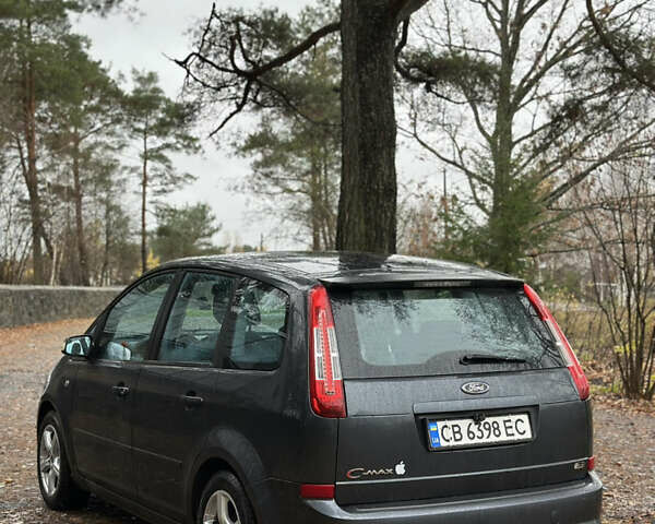 Серый Форд Си-Макс, объемом двигателя 1.6 л и пробегом 210 тыс. км за 5700 $, фото 2 на Automoto.ua