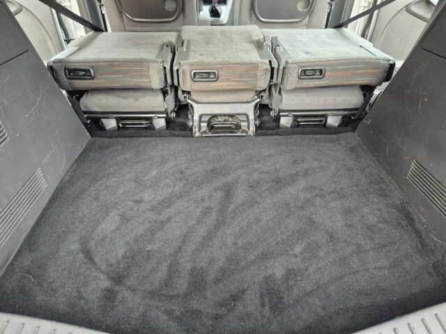 Серый Форд Си-Макс, объемом двигателя 1.6 л и пробегом 195 тыс. км за 5850 $, фото 21 на Automoto.ua