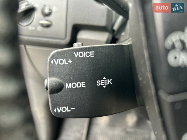 Сірий Форд Сі-Макс, об'ємом двигуна 1.56 л та пробігом 344 тис. км за 5699 $, фото 23 на Automoto.ua