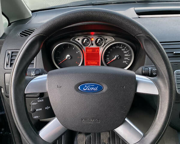 Серый Форд Си-Макс, объемом двигателя 1.6 л и пробегом 217 тыс. км за 5800 $, фото 25 на Automoto.ua