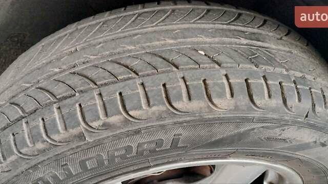 Сірий Форд Сі-Макс, об'ємом двигуна 1.6 л та пробігом 159 тис. км за 6800 $, фото 11 на Automoto.ua