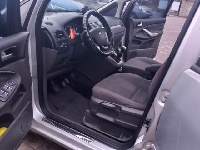 Серый Форд Си-Макс, объемом двигателя 0 л и пробегом 194 тыс. км за 5600 $, фото 12 на Automoto.ua