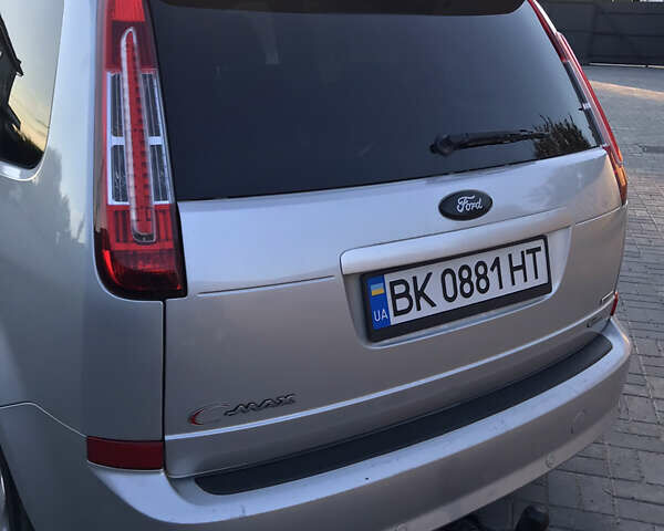 Серый Форд Си-Макс, объемом двигателя 1.8 л и пробегом 250 тыс. км за 6600 $, фото 4 на Automoto.ua