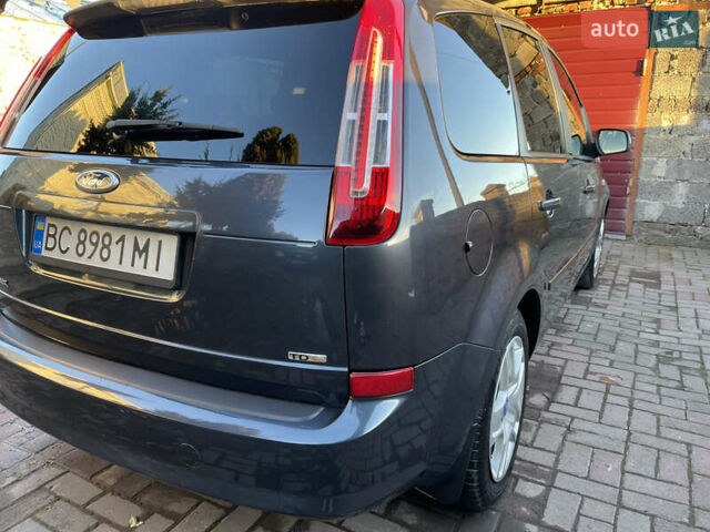 Серый Форд Си-Макс, объемом двигателя 1.56 л и пробегом 305 тыс. км за 5400 $, фото 4 на Automoto.ua
