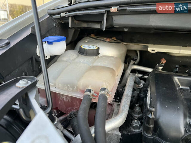 Серый Форд Си-Макс, объемом двигателя 1.8 л и пробегом 181 тыс. км за 5300 $, фото 101 на Automoto.ua