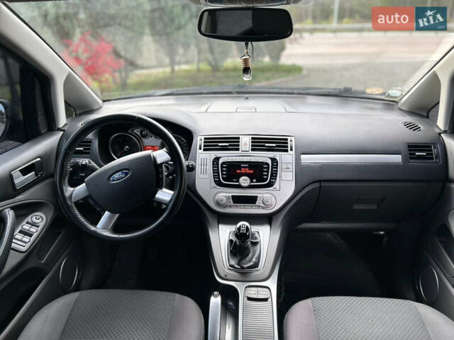 Сірий Форд Сі-Макс, об'ємом двигуна 1.56 л та пробігом 344 тис. км за 5699 $, фото 17 на Automoto.ua