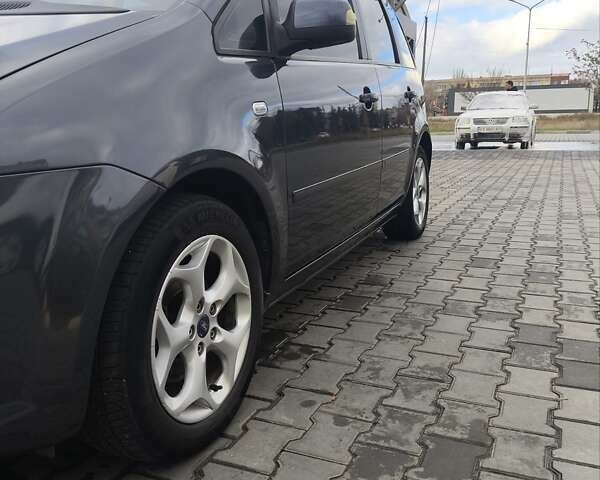 Серый Форд Си-Макс, объемом двигателя 1.6 л и пробегом 246 тыс. км за 7200 $, фото 3 на Automoto.ua
