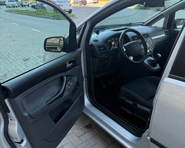 Сірий Форд Сі-Макс, об'ємом двигуна 1.6 л та пробігом 269 тис. км за 5500 $, фото 14 на Automoto.ua