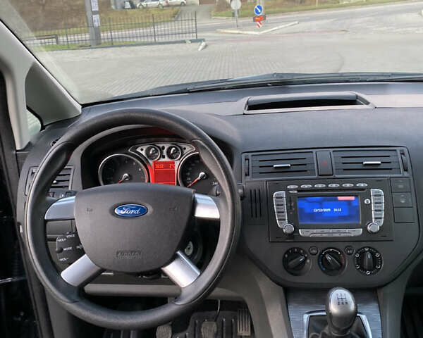 Серый Форд Си-Макс, объемом двигателя 1.6 л и пробегом 217 тыс. км за 5800 $, фото 21 на Automoto.ua