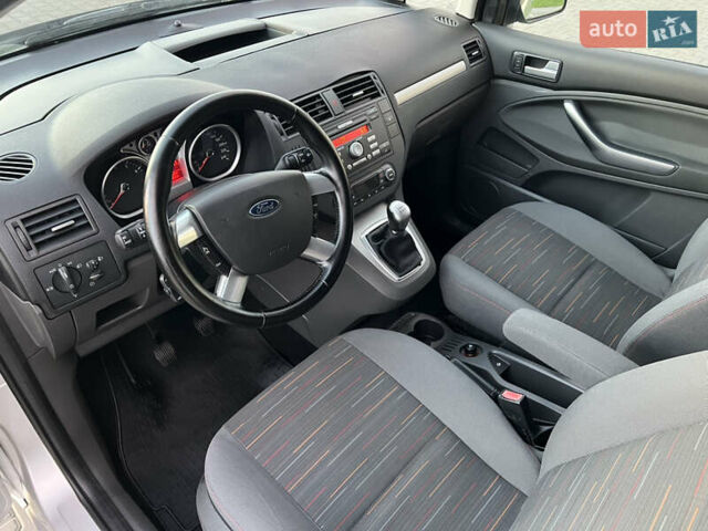 Серый Форд Си-Макс, объемом двигателя 1.8 л и пробегом 181 тыс. км за 5300 $, фото 62 на Automoto.ua