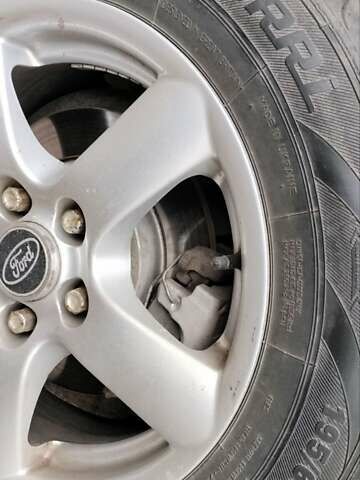 Сірий Форд Сі-Макс, об'ємом двигуна 1.6 л та пробігом 159 тис. км за 6800 $, фото 10 на Automoto.ua