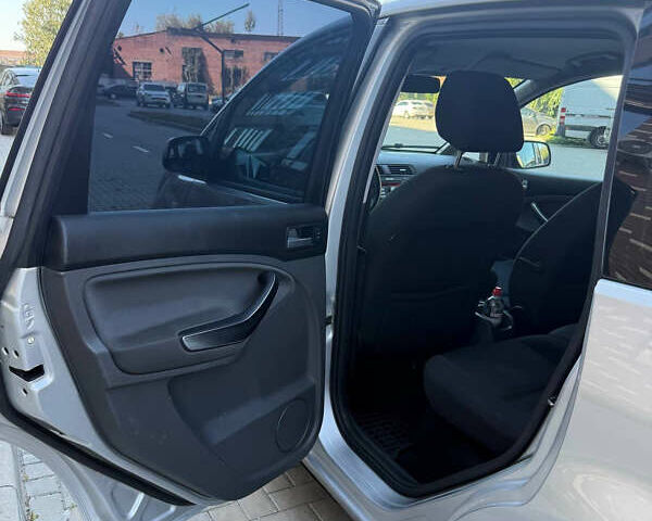 Сірий Форд Сі-Макс, об'ємом двигуна 1.6 л та пробігом 269 тис. км за 5500 $, фото 13 на Automoto.ua