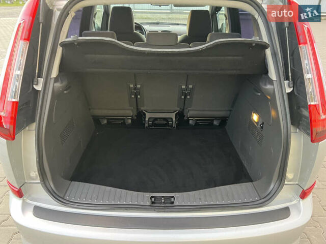 Серый Форд Си-Макс, объемом двигателя 1.8 л и пробегом 181 тыс. км за 5300 $, фото 42 на Automoto.ua