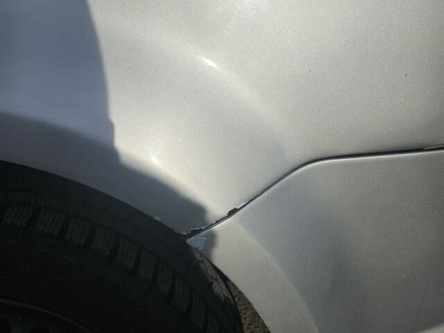 Сірий Форд Сі-Макс, об'ємом двигуна 1.6 л та пробігом 300 тис. км за 4500 $, фото 15 на Automoto.ua