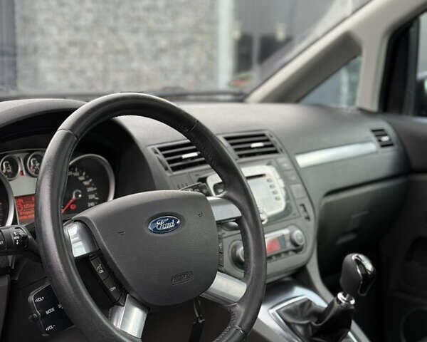 Серый Форд Си-Макс, объемом двигателя 1.6 л и пробегом 146 тыс. км за 6700 $, фото 49 на Automoto.ua