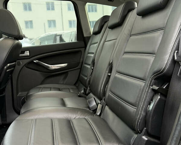 Серый Форд Си-Макс, объемом двигателя 1.6 л и пробегом 146 тыс. км за 6700 $, фото 65 на Automoto.ua