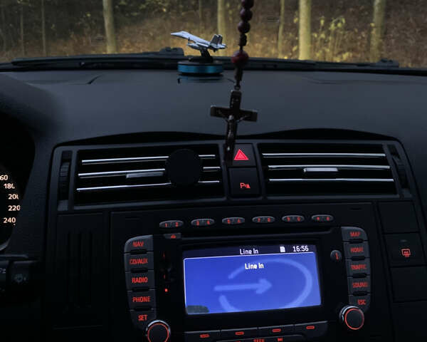 Сірий Форд Сі-Макс, об'ємом двигуна 1.6 л та пробігом 227 тис. км за 5800 $, фото 1 на Automoto.ua