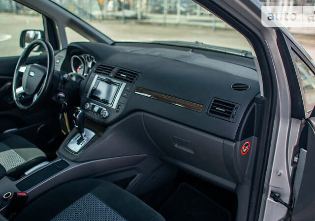 Сірий Форд Сі-Макс, об'ємом двигуна 2 л та пробігом 188 тис. км за 7900 $, фото 20 на Automoto.ua