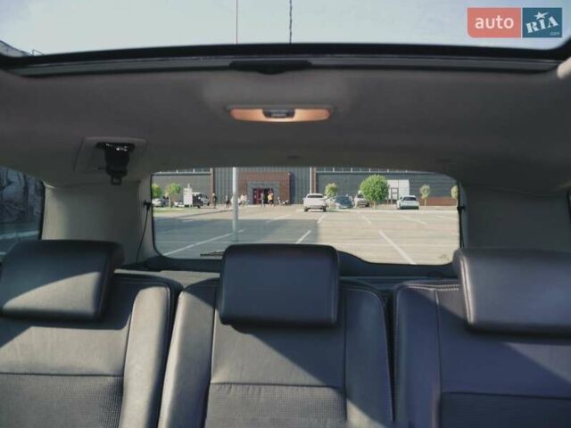 Серый Форд Си-Макс, объемом двигателя 1.56 л и пробегом 200 тыс. км за 6600 $, фото 5 на Automoto.ua