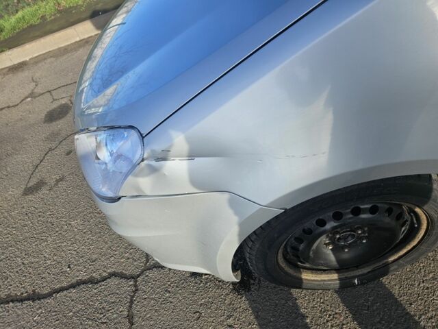 Сірий Форд Сі-Макс, об'ємом двигуна 1.6 л та пробігом 300 тис. км за 4500 $, фото 10 на Automoto.ua