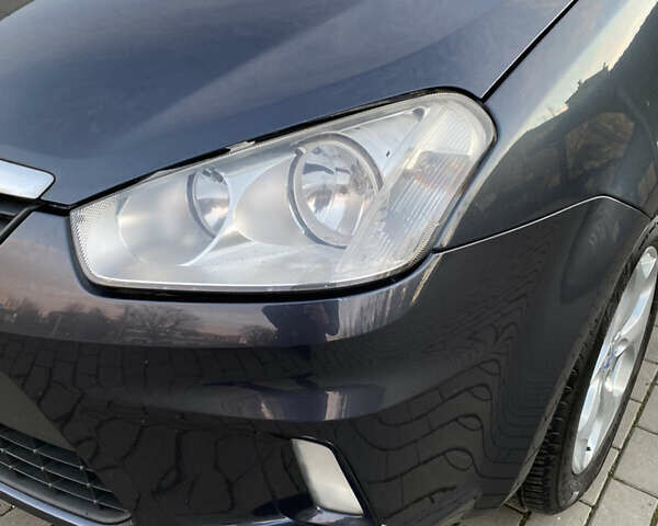 Серый Форд Си-Макс, объемом двигателя 1.6 л и пробегом 217 тыс. км за 5800 $, фото 12 на Automoto.ua