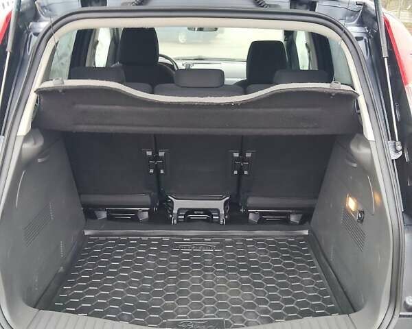 Сірий Форд Сі-Макс, об'ємом двигуна 2 л та пробігом 279 тис. км за 6300 $, фото 16 на Automoto.ua