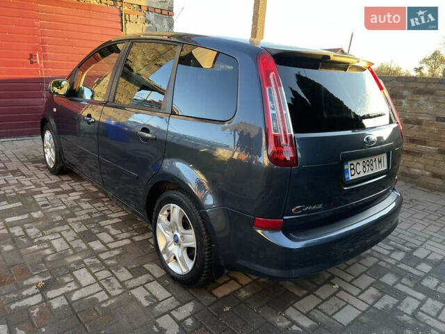 Серый Форд Си-Макс, объемом двигателя 1.56 л и пробегом 305 тыс. км за 5400 $, фото 2 на Automoto.ua