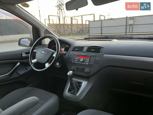 Серый Форд Си-Макс, объемом двигателя 1.8 л и пробегом 181 тыс. км за 5300 $, фото 68 на Automoto.ua