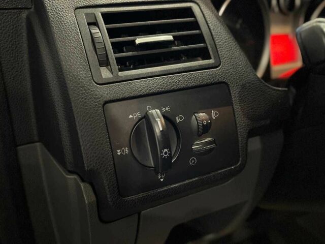 Серый Форд Си-Макс, объемом двигателя 1.4 л и пробегом 320 тыс. км за 6500 $, фото 12 на Automoto.ua