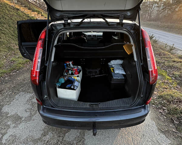 Сірий Форд Сі-Макс, об'ємом двигуна 1.6 л та пробігом 256 тис. км за 6700 $, фото 17 на Automoto.ua