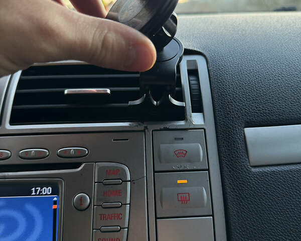 Сірий Форд Сі-Макс, об'ємом двигуна 1.6 л та пробігом 256 тис. км за 6700 $, фото 13 на Automoto.ua