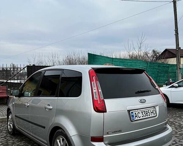 Серый Форд Си-Макс, объемом двигателя 1.6 л и пробегом 279 тыс. км за 5500 $, фото 2 на Automoto.ua