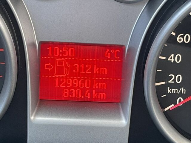 Серый Форд Си-Макс, объемом двигателя 1.6 л и пробегом 200 тыс. км за 5600 $, фото 6 на Automoto.ua