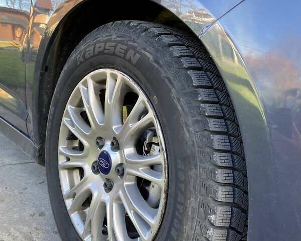 Форд Сі-Макс 2010 у Косове на Automoto.ua Сірий Форд Сі-Макс, об'ємом двигуна 1.6 л та пробігом 253 тис. км за 7800 $, фото 13 на Automoto.ua