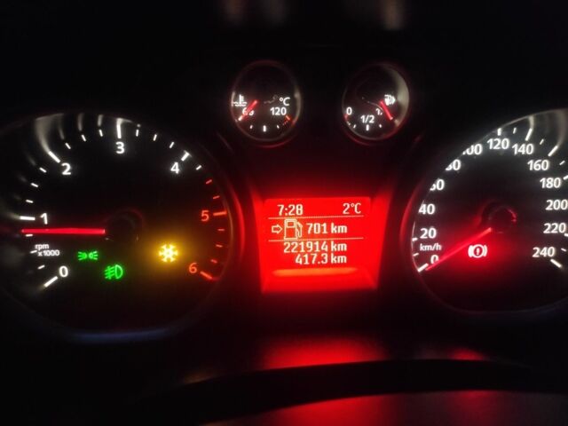 Сірий Форд Сі-Макс, об'ємом двигуна 1.8 л та пробігом 221 тис. км за 5900 $, фото 10 на Automoto.ua