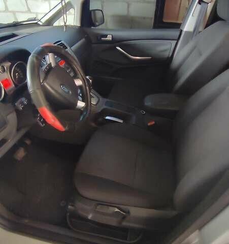 Серый Форд Си-Макс, объемом двигателя 2 л и пробегом 218 тыс. км за 5899 $, фото 5 на Automoto.ua