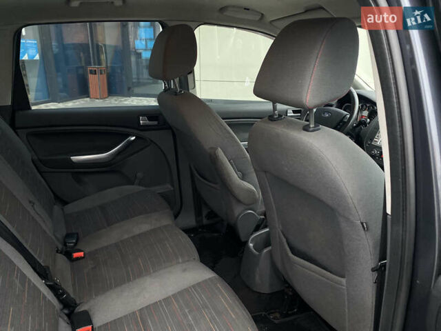 Серый Форд Си-Макс, объемом двигателя 1.6 л и пробегом 207 тыс. км за 5500 $, фото 22 на Automoto.ua