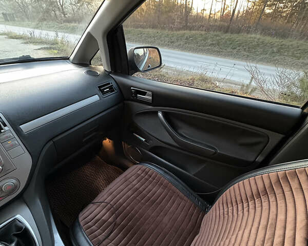 Сірий Форд Сі-Макс, об'ємом двигуна 1.6 л та пробігом 256 тис. км за 6700 $, фото 15 на Automoto.ua