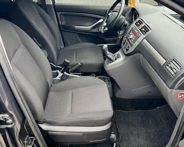 Серый Форд Си-Макс, объемом двигателя 1.8 л и пробегом 200 тыс. км за 6450 $, фото 24 на Automoto.ua