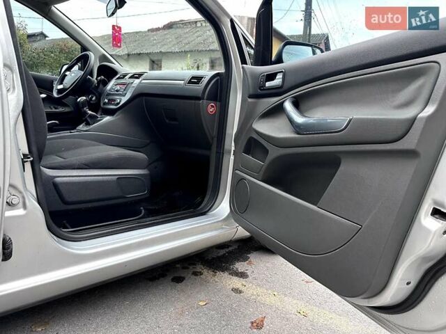 Сірий Форд Сі-Макс, об'ємом двигуна 1.6 л та пробігом 223 тис. км за 5700 $, фото 19 на Automoto.ua