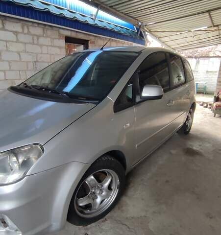 Серый Форд Си-Макс, объемом двигателя 2 л и пробегом 218 тыс. км за 5899 $, фото 3 на Automoto.ua