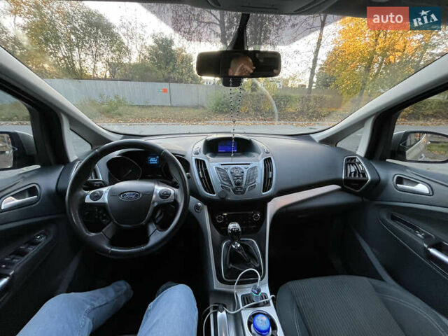 Серый Форд Си-Макс, объемом двигателя 1.56 л и пробегом 220 тыс. км за 7800 $, фото 9 на Automoto.ua