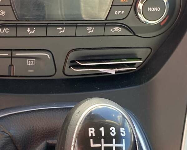 Форд Сі-Макс 2010 у Косове на Automoto.ua Сірий Форд Сі-Макс, об'ємом двигуна 1.6 л та пробігом 253 тис. км за 7800 $, фото 7 на Automoto.ua