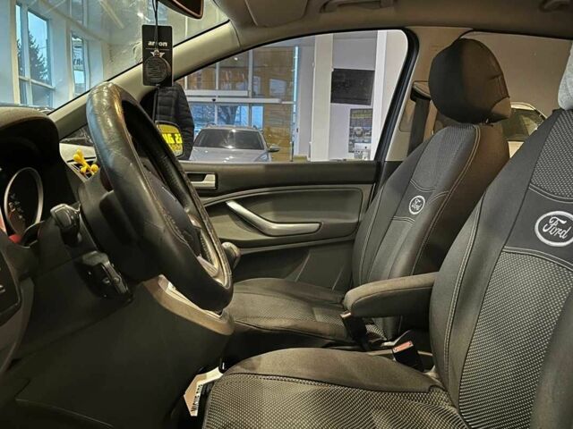 Серый Форд Си-Макс, объемом двигателя 1.4 л и пробегом 320 тыс. км за 6500 $, фото 10 на Automoto.ua